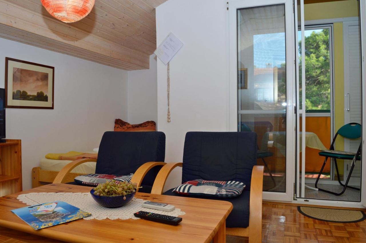 Apartment And Rooms Katica Biograd Na Moru Bagian luar foto